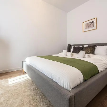 Apartamento Urban Haven Retreat 925